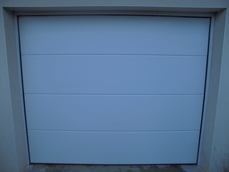 porte de garage RAL blanc sans portillon sans nervure, caissette horizontale