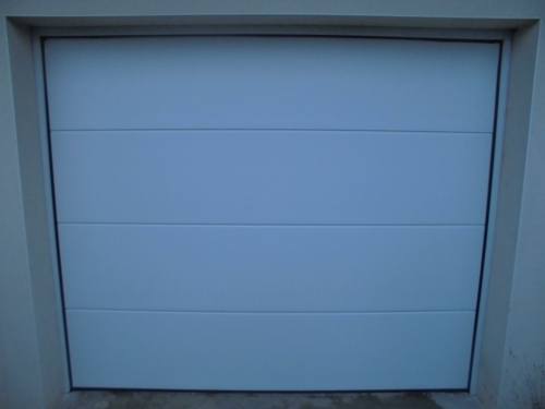 porte de garage RAL blanc sans portillon sans nervure, caissette horizontale